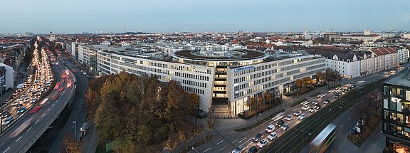 211012_Art_Invest_Arnulfbogen_Muenchen.jpg